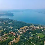 Daire Charming La Gelosia Few Min From - Happy Monvalle