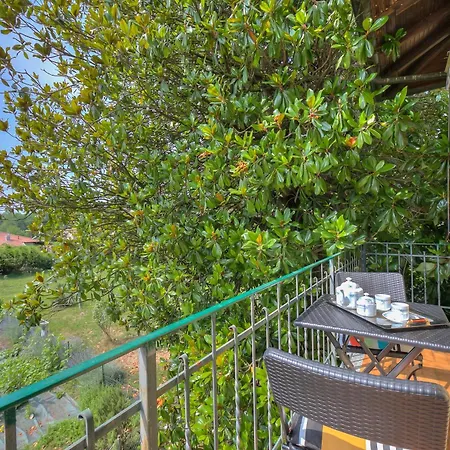 Charming La Gelosia Few Min From - Happy Apartment *